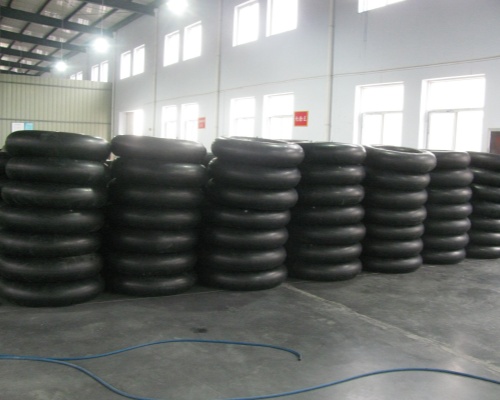 16/70-24 Tractor Tyre Tube with Butyl Rubber