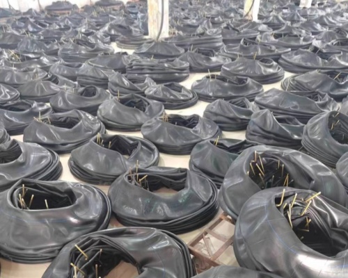 9.00R16 Truck Inner Tube Butyl Rubber for Commercial Tyres