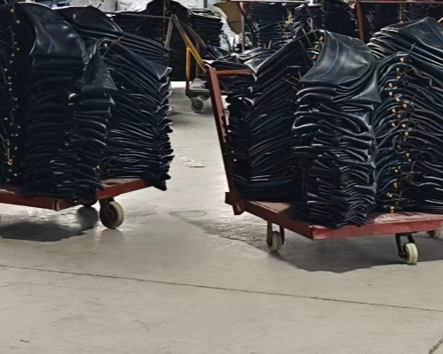 Premium Butyl Rubber 9.00-20 9.00R20 Bus & Medium Truck Inner Tube with TR179A Valve, CoC Approved f